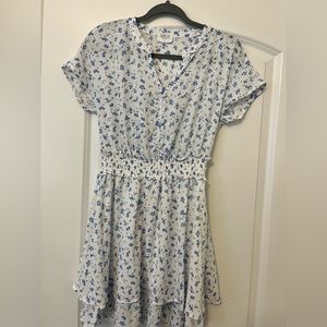 Sienna Sky, Size Small Dress